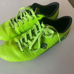 Size 5 green soccer cleats